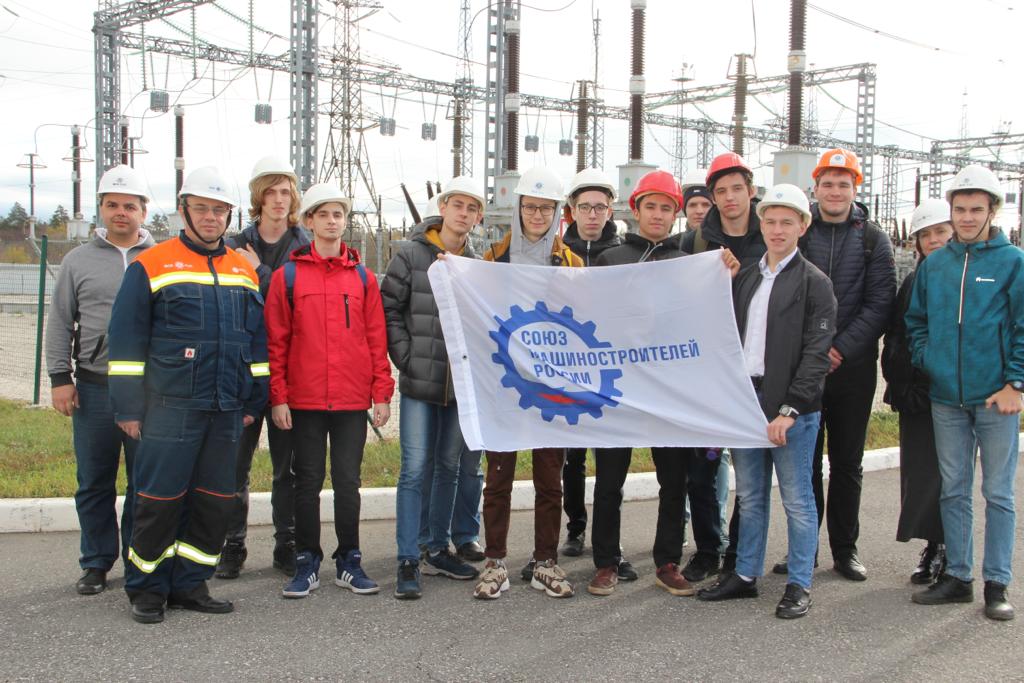 Студенты ТГУ в рамках «Недели без турникетов» посетили один из узловых энергообъектов Самарской области