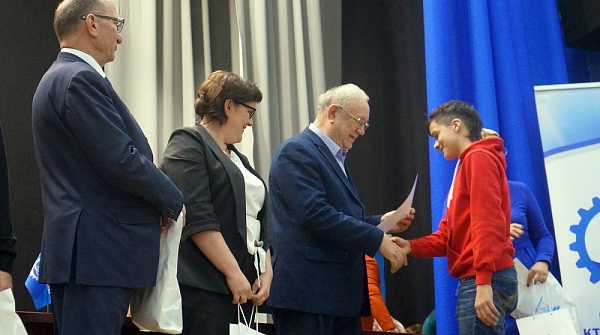 В Нижнем Новгороде наградили победителей многопрофильной инженерной олимпиады «Звезда».