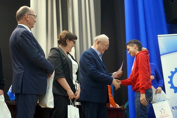 В Нижнем Новгороде наградили победителей многопрофильной инженерной олимпиады «Звезда».